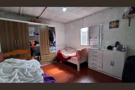 Casa à venda com 174m², 3 quartos e 2 vagasQuarto 3