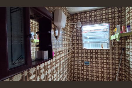 Casa à venda com 174m², 3 quartos e 2 vagasBanheiro Social 