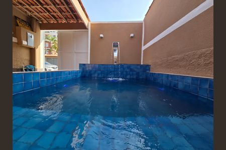 Piscina de casa para alugar com 2 quartos, 115m² em Vila Tupi, Praia Grande