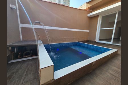 Casa para alugar com 115m², 2 quartos e 1 vagaPiscina