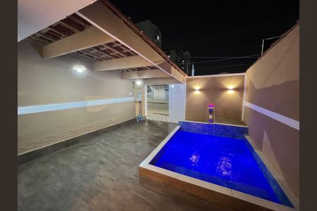 Casa para alugar com 115m², 2 quartos e 1 vagaPiscina
