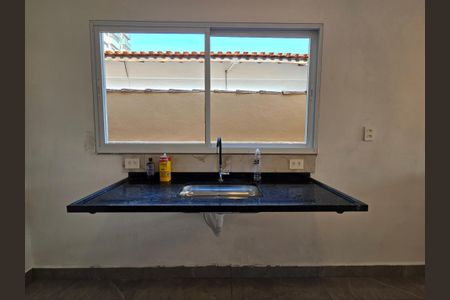 Casa para alugar com 115m², 2 quartos e 1 vagaCozinha