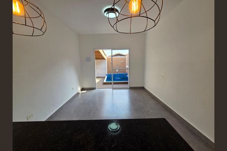 Casa para alugar com 115m², 2 quartos e 1 vagaSala