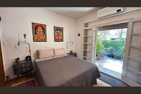 Casa à venda com 3 quartos, 118m² em Campo Belo, São Paulo