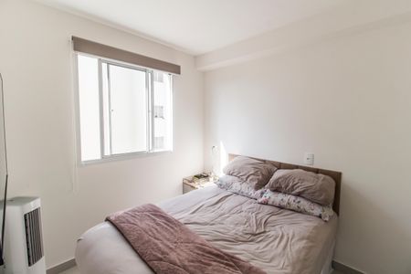 Quarto 1 de apartamento para alugar com 2 quartos, 36m² em Chacara Santa Lucia, Carapicuíba