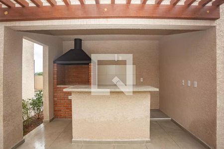 Apartamento para alugar com 28m², 2 quartos e sem vagaÁrea comum - Churrasqueira