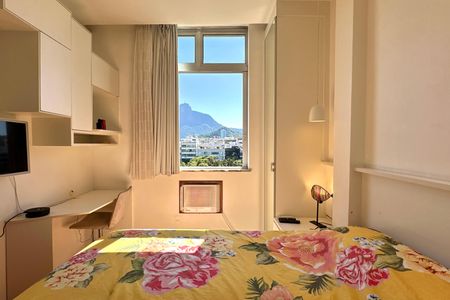 Apartamento para alugar com 104m², 3 quartos e 1 vaga