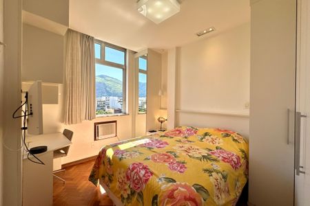 Apartamento para alugar com 104m², 3 quartos e 1 vaga