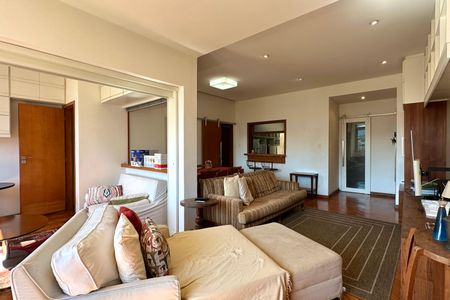 Apartamento para alugar com 104m², 3 quartos e 1 vaga