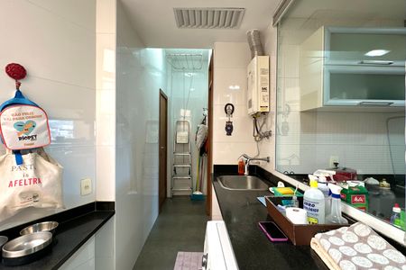 Apartamento para alugar com 104m², 3 quartos e 1 vaga