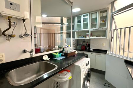 Apartamento para alugar com 104m², 3 quartos e 1 vaga
