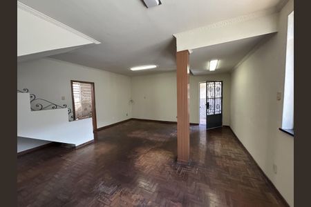 Sala de casa à venda com 4 quartos, 220m² em Quintino Bocaiúva, Rio de Janeiro