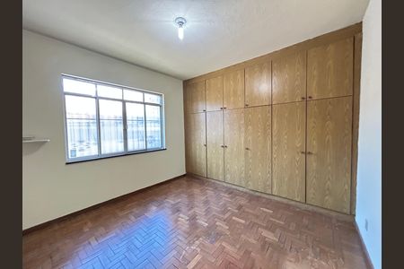 Casa à venda com 220m², 4 quartos e sem vagaQuarto 1