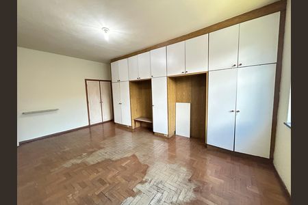 Casa à venda com 220m², 4 quartos e sem vagaQuarto 2