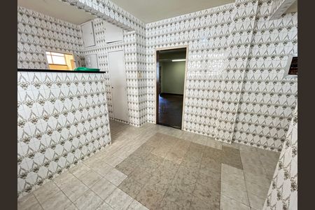 Casa à venda com 220m², 4 quartos e sem vagaCopa
