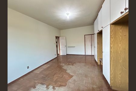 Casa à venda com 220m², 4 quartos e sem vagaQuarto 2