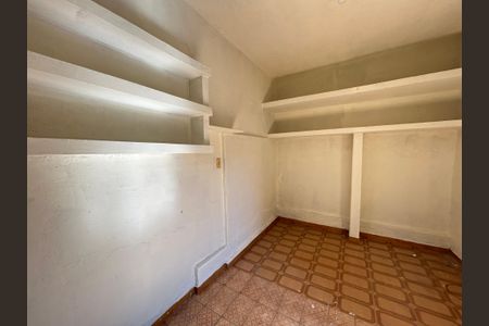 Casa à venda com 220m², 4 quartos e sem vagaQuarto 4