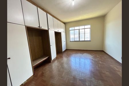 Casa à venda com 220m², 4 quartos e sem vagaQuarto 2