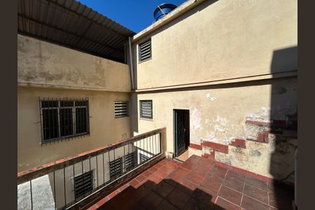 Casa à venda com 220m², 4 quartos e sem vagaÁrea comum