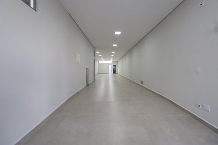 Casa à venda com 250m², 2 quartos e 1 vagaSalão