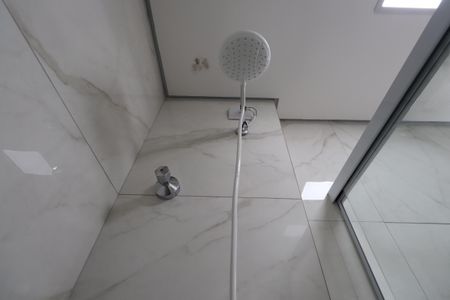 Casa à venda com 250m², 2 quartos e 1 vagaBanheiro