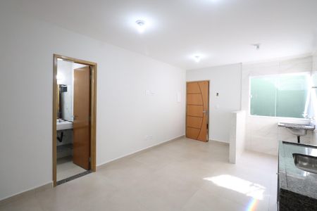Casa à venda com 250m², 2 quartos e 1 vagaSala