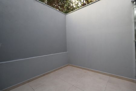Casa à venda com 250m², 2 quartos e 1 vagaQuintal
