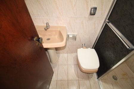 Casa para alugar com 80m², 2 quartos e sem vagaQuarto 2 - Banheiro