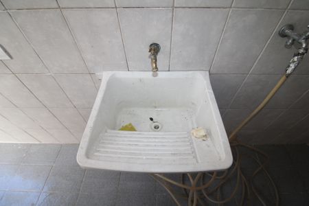 Casa para alugar com 80m², 2 quartos e sem vagaÁrea de Serviço
