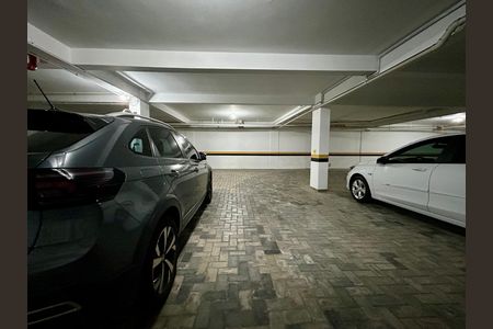 Apartamento para alugar com 66m², 2 quartos e 1 vaga Apartamento para alugar com 66m², 2 quartos e 1 vagaGaragem