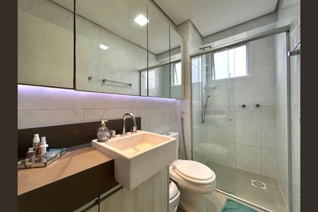 Apartamento para alugar com 66m², 2 quartos e 1 vaga Apartamento para alugar com 66m², 2 quartos e 1 vagaBanheiro suíte