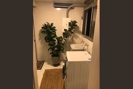 Apartamento à venda com 80m², 2 quartos e sem vaga Apartamento à venda com 80m², 2 quartos e sem vagaÁrea de Serviço