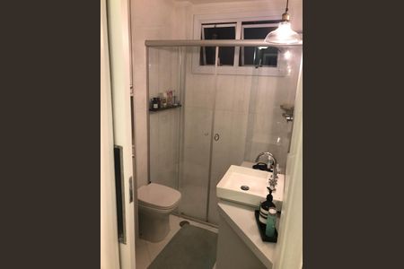 Apartamento à venda com 80m², 2 quartos e sem vaga Apartamento à venda com 80m², 2 quartos e sem vagaBanheiro