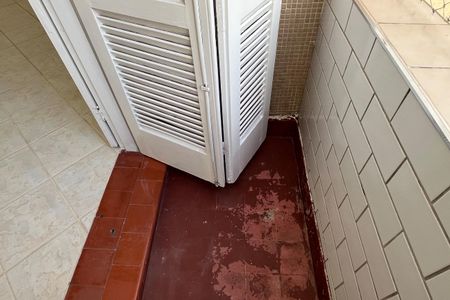 Apartamento para alugar com 70m², 2 quartos e 1 vaga Apartamento para alugar com 70m², 2 quartos e 1 vagaVaranda da Sala