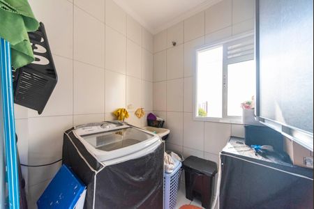 Apartamento à venda com 180m², 3 quartos e 2 vagas Apartamento à venda com 180m², 3 quartos e 2 vagasÁrea de Serviço