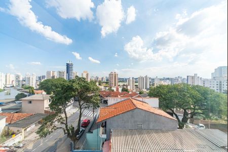 Apartamento à venda com 180m², 3 quartos e 2 vagas Apartamento à venda com 180m², 3 quartos e 2 vagasVaranda Lateral