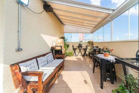 Apartamento à venda com 180m², 3 quartos e 2 vagas Apartamento à venda com 180m², 3 quartos e 2 vagasVaranda Gourmet