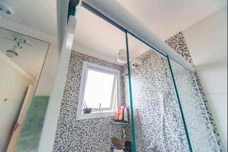 Apartamento à venda com 180m², 3 quartos e 2 vagas Apartamento à venda com 180m², 3 quartos e 2 vagasBanheiro Social
