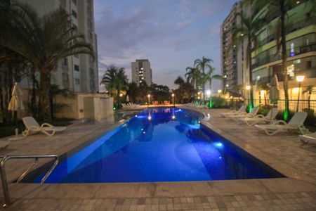 Apartamento para alugar com 72m², 2 quartos e 2 vagas