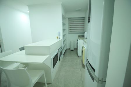 Apartamento para alugar com 72m², 2 quartos e 2 vagas
