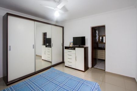 Casa à venda com 4 quartos, 126m² em Jardim Mirante, São Paulo