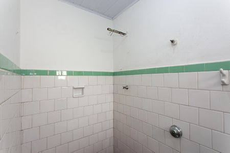 Casa para alugar com 127m², 3 quartos e 2 vagas Casa para alugar com 127m², 3 quartos e 2 vagasEdícula - Banheiro da Suíte