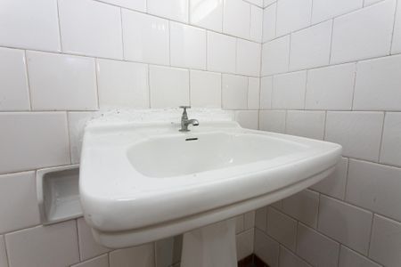 Casa para alugar com 127m², 3 quartos e 2 vagas Casa para alugar com 127m², 3 quartos e 2 vagasEdícula - Banheiro da Suíte