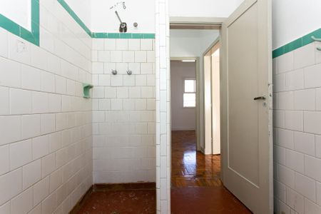 Casa para alugar com 127m², 3 quartos e 2 vagas Casa para alugar com 127m², 3 quartos e 2 vagasBanheiro social