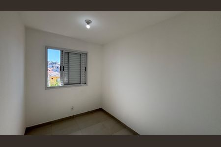 Apartamento para alugar com 66m², 3 quartos e 2 vagasQuarto 2