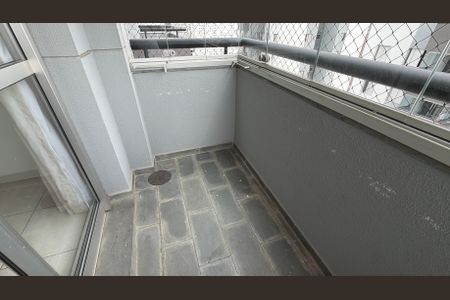 Apartamento à venda com 63m², 3 quartos e 1 vaga Apartamento à venda com 63m², 3 quartos e 1 vagaSacada