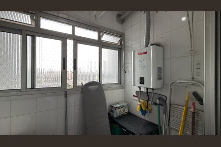Apartamento à venda com 63m², 3 quartos e 1 vaga Apartamento à venda com 63m², 3 quartos e 1 vagaÁrea de Serviço