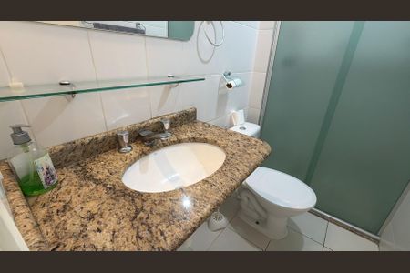 Apartamento à venda com 63m², 3 quartos e 1 vaga Apartamento à venda com 63m², 3 quartos e 1 vagaBanheiro