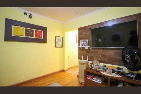 Casa à venda com 3 quartos, 172m² em Parque Santa Madalena, São Paulo