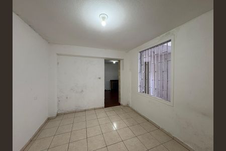 Quarto  de casa para alugar com 1 quarto, 40m² em Vila Zat, São Paulo